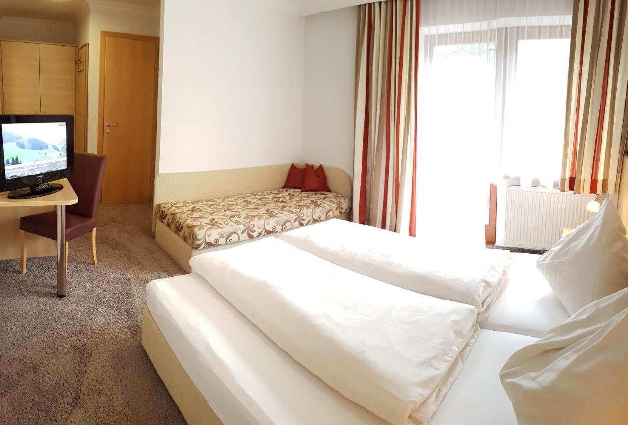Hotel Sommerer - Inklusive Joker Card Im Sommer Saalbach-Hinterglemm Bagian luar foto