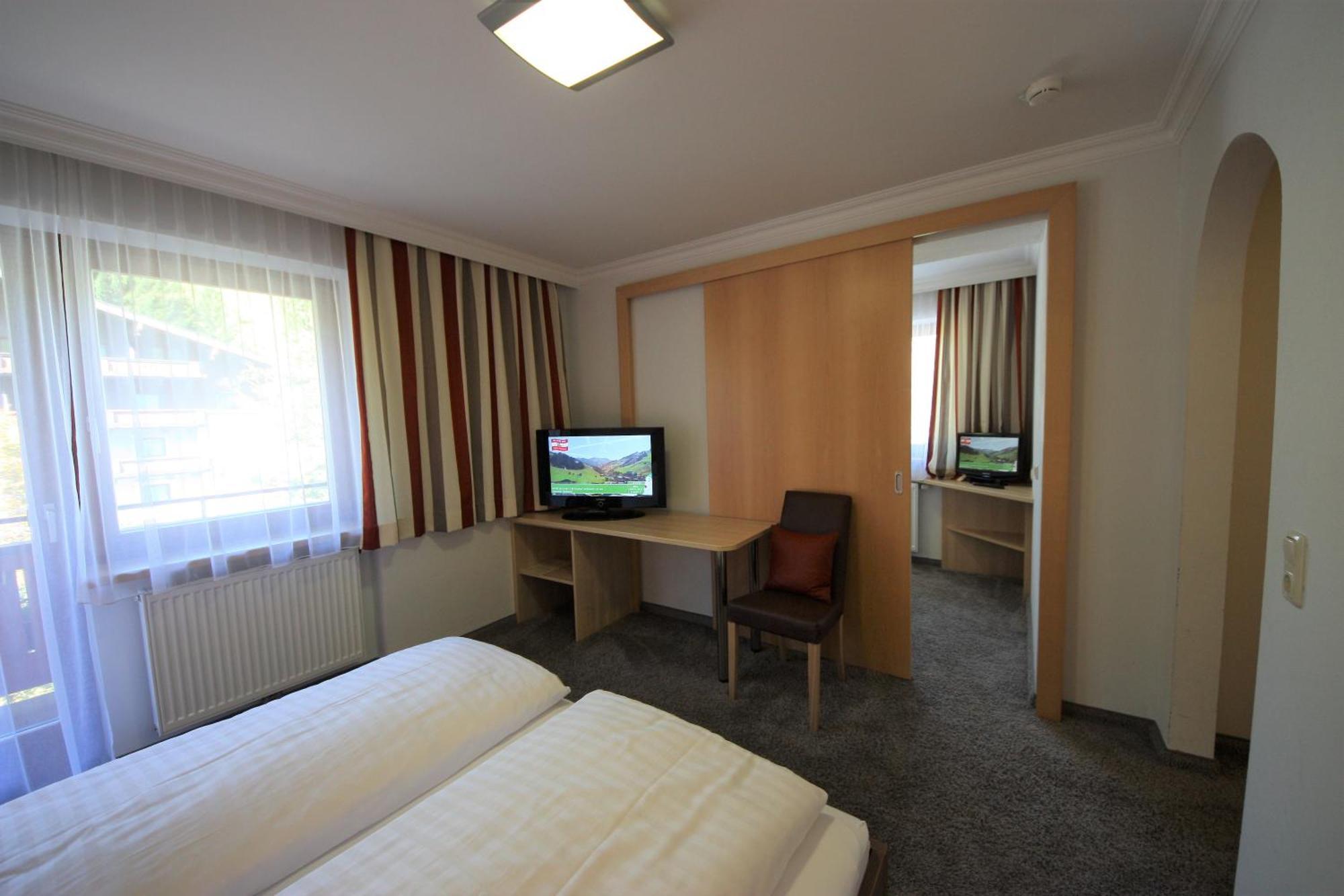Hotel Sommerer - Inklusive Joker Card Im Sommer Saalbach-Hinterglemm Bagian luar foto